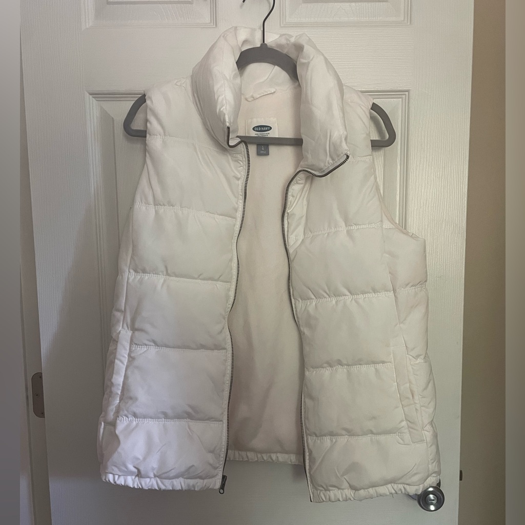 White Puffer Vest White Puffer Vest
